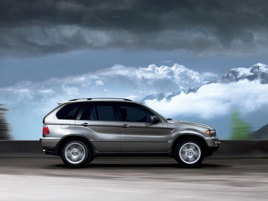 BMW X5 3.0i 2003 года  (фото 4 из 10)